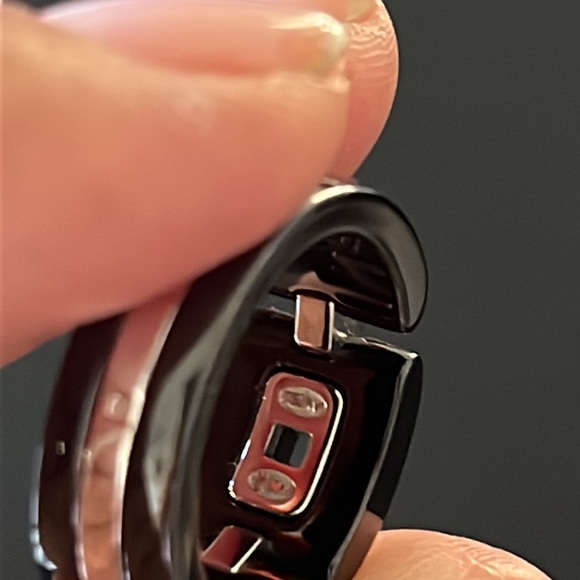 CHANEL ULTRA RING - Picture 4 of 9